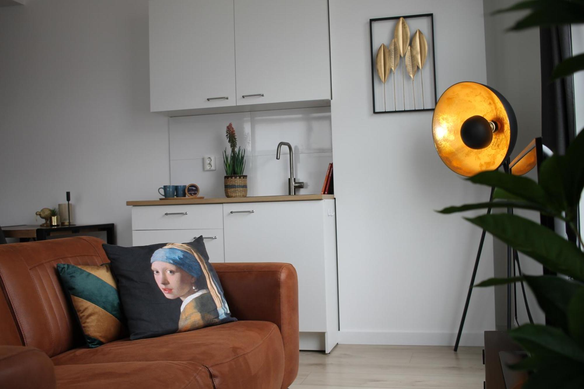 B&K Urban City Suites 提耳堡 外观 照片