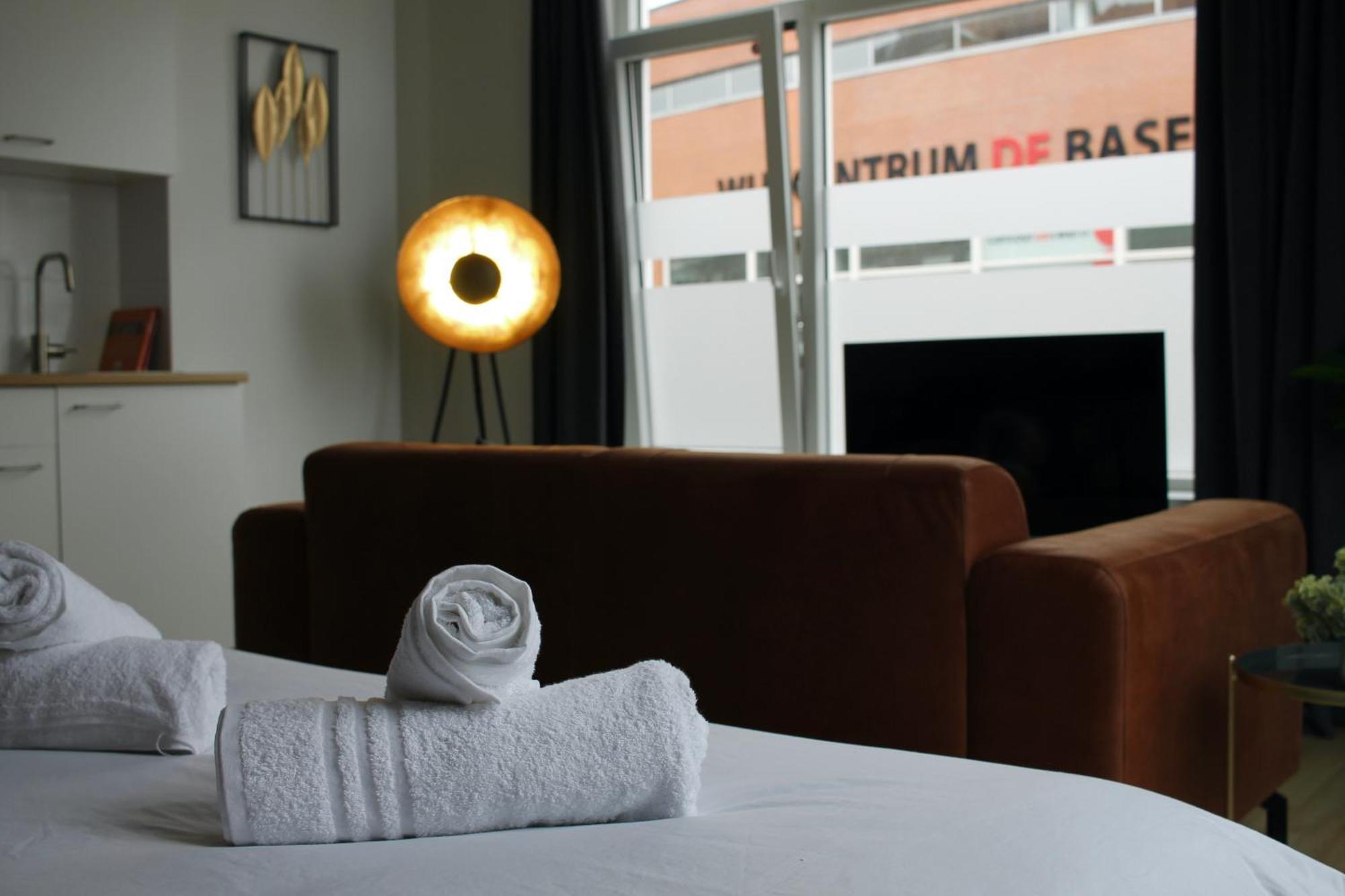 B&K Urban City Suites 提耳堡 外观 照片