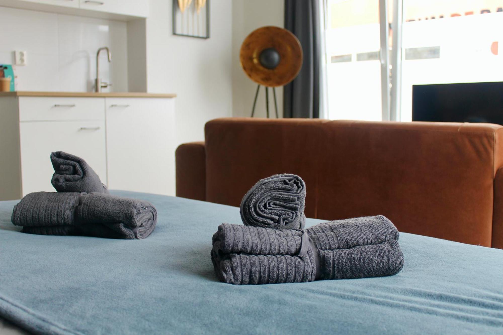B&K Urban City Suites 提耳堡 外观 照片