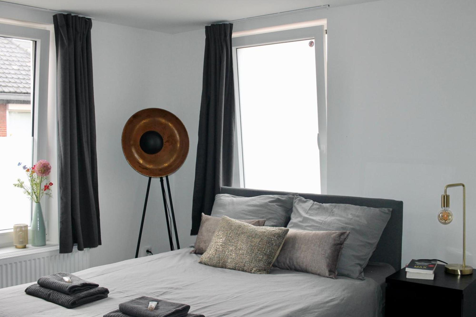 B&K Urban City Suites 提耳堡 外观 照片
