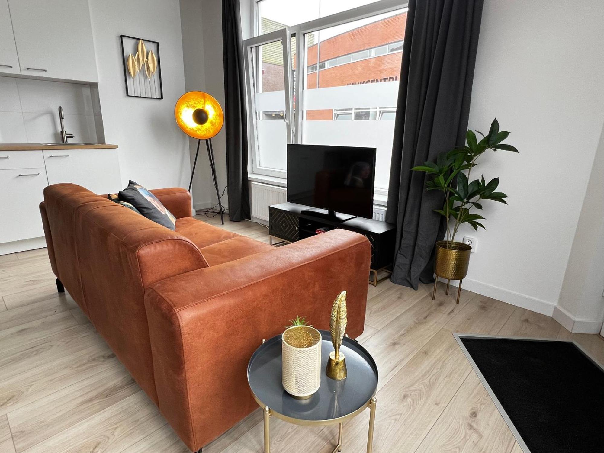 B&K Urban City Suites 提耳堡 外观 照片